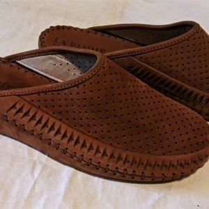 LA PLUME Mules Wm Sz 10 / 40